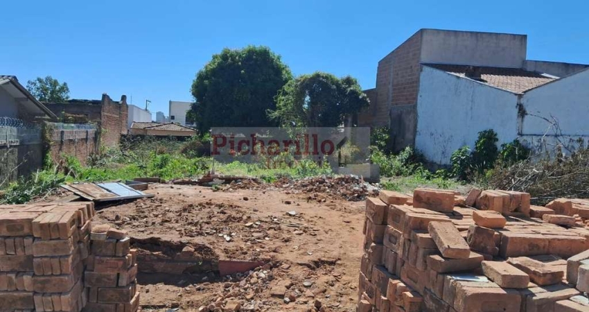 Terreno à venda na Rua Gonçalves Dias, Vila Marcelino, São Carlos