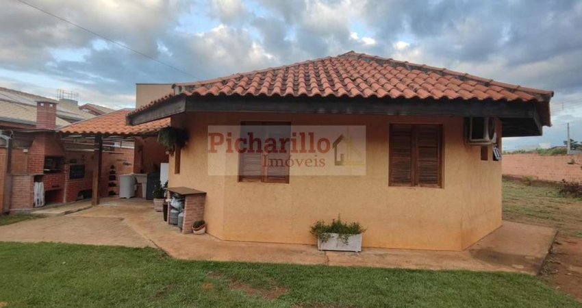 Casa para Venda em São Carlos, Buritis, 1 dormitório, 1 suíte, 2 banheiros, 10 vagas