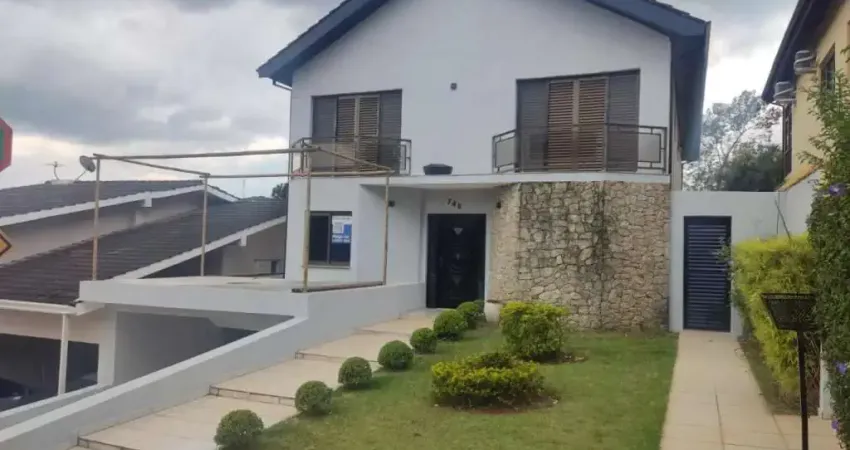Casa para Locação em Santana de Parnaíba / SP no bairro Alphaville - 1134-2622561