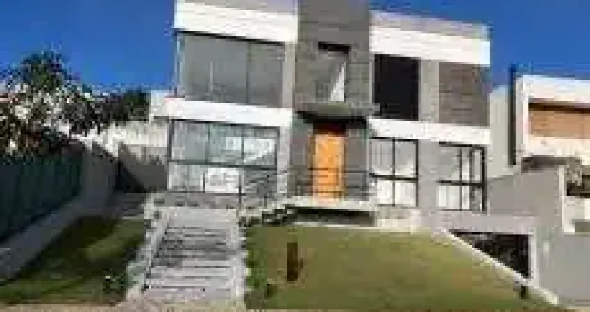 Casa para Venda em Santana de Parnaíba / SP no bairro Alphaville - 3068-3735787
