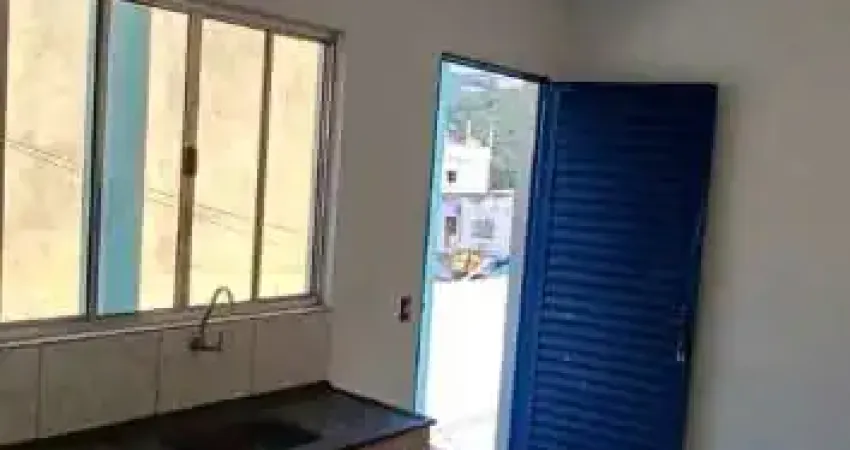 Casa para alugar no Jardim Itaquiti, Barueri