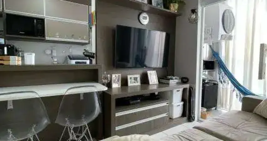Villaggio Laranjeiras – 2 Quartos com Suíte, Andar alto, sol intermediário.