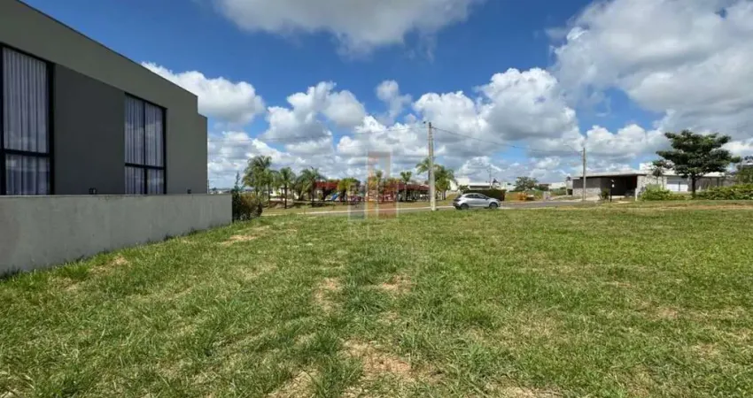 Terreno em condomínio fechado à venda no Residencial Tamboré, Bauru