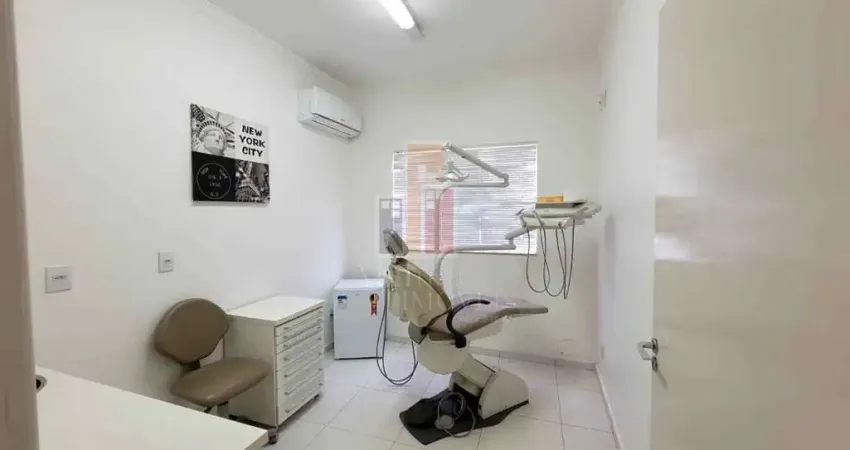 Casa com 2 dormitórios e consultório odontológico independente à venda em bauru