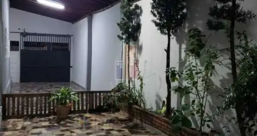 Casa com 3 quartos para alugar no Jardim Prudência, Bauru 