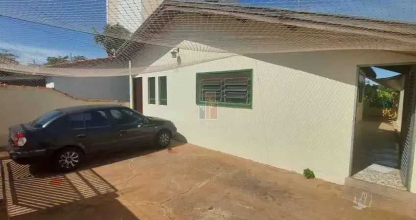 Casa com 3 quartos à venda na Vila Cardia, Bauru
