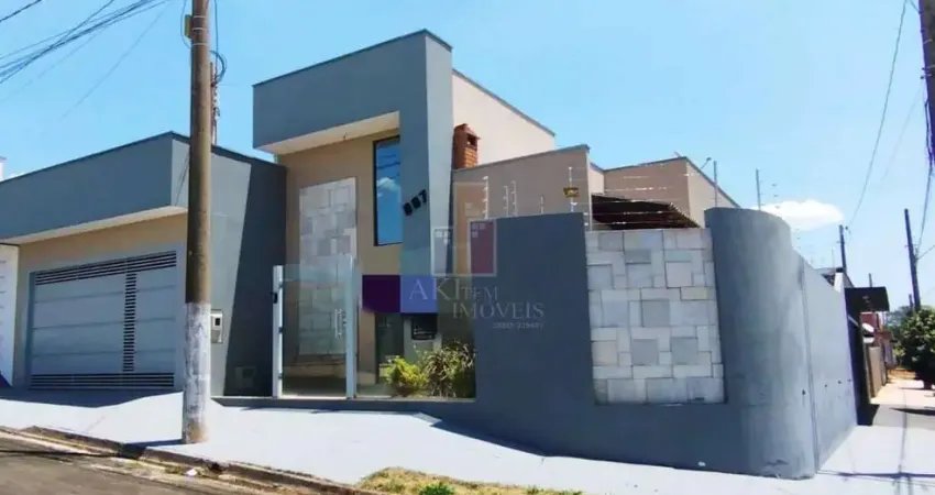 Casa com 3 quartos à venda no Jardim Marcia, Agudos 