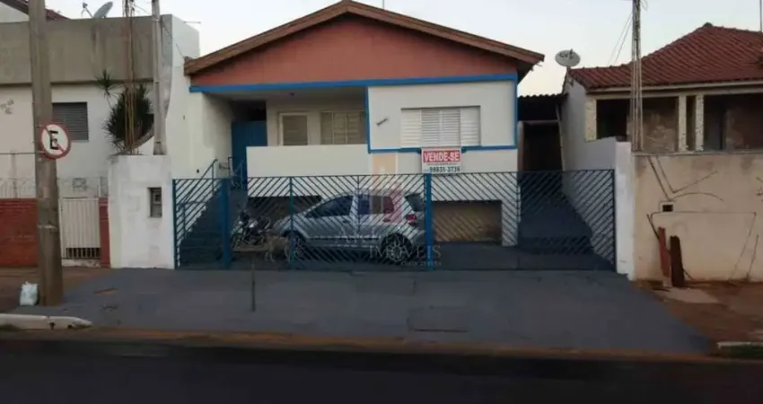 Casa (avenida rodrigues alves) ótima para instalação de empresa.