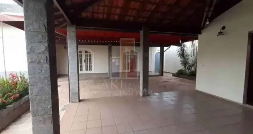 Casa com 4 quartos à venda na Vila Aeroporto Bauru, Bauru