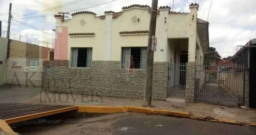 Casa com 3 quartos à venda no Centro, Bauru