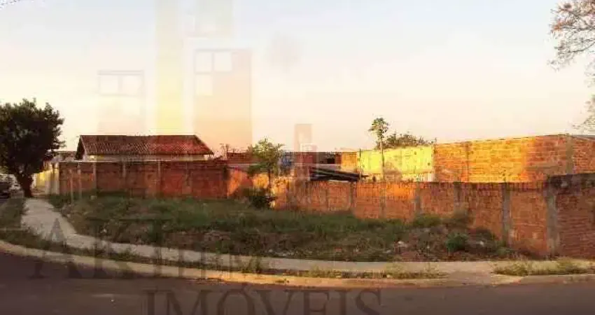 Terreno à venda no Jardim Solange, Bauru 