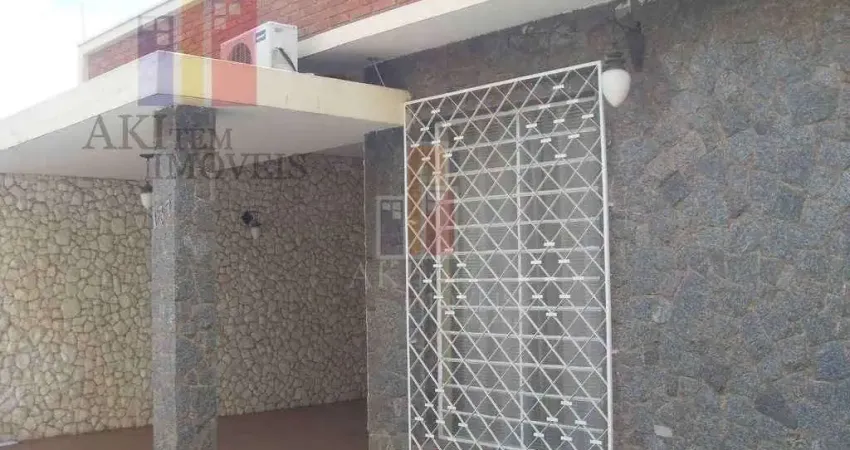 Casa com 3 quartos à venda no Centro, Bauru