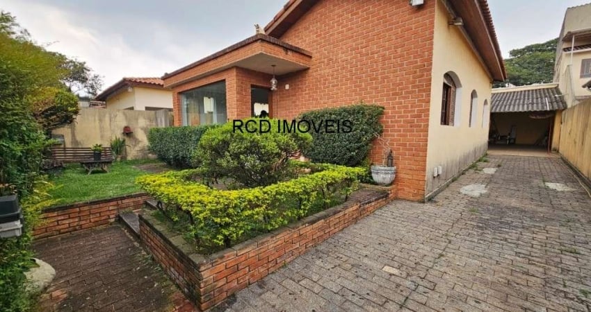 OPORTUNIDADE! Linda Casa Térrea  Parque Previdência