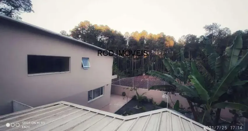 Casa com 4 dormitórios sendo 1 suíte 200 m² de área construída e 350 m de área total - granja viana