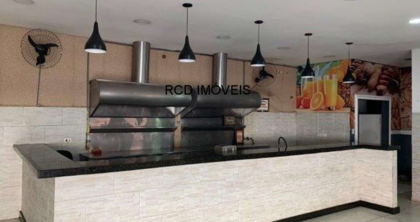 Salão Comercial de 200m² com 2 banheiros para locação no Jd. Esmeralda / Butantã