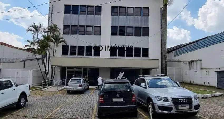 Prédio Comercial para Locação em São Paulo, Bairro Butantã: 3 andares, elevador, 8 Banheiros, 25 Vagas de estacionamento, 1.000m².