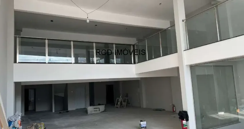 Imóvel Comercial - Jd. Peri Peri - Butantã - Próximo ao Metrô Vila Sônia - 880m² - 3 andares, mezanino, elevador, 15 vagas garagem