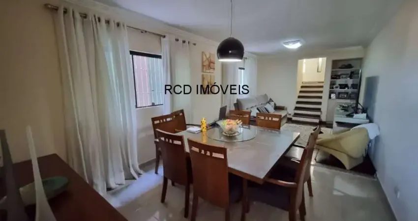 Imperdível casa à venda no Jardim Bonfiglioli: 4 quartos (2 com sacada), 3 suítes, 4 banheiros, ar condicionado, 4 vagas, 200m². Confira!