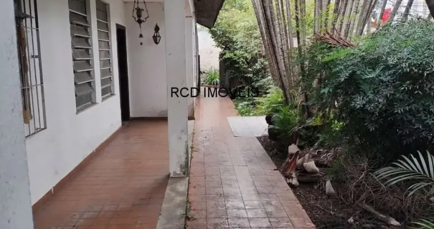Casa Comercial de Alto Padrão para Locação em Taboão da Serra-SP, Jardim Bontempo: 3 Quartos, 2 Suítes, 3 Vagas, 369m².