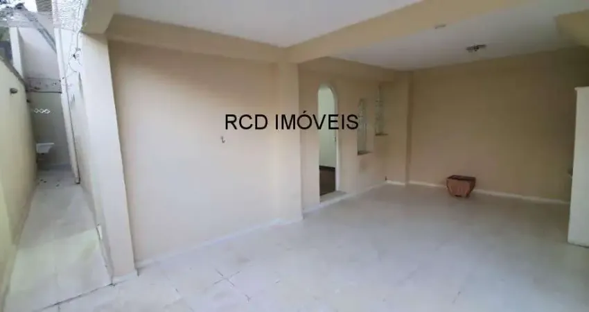 Casa para locação na Cidade dos Bandeirantes, São Paulo-SP: 3 quartos, 1 suíte, 1 sala, 2 banheiros, 1 vaga de garagem, 100m².