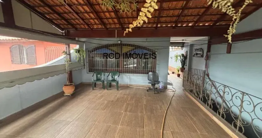 Imperdível oportunidade: casa à venda no jardim das vertentes. 3 quartos, 1 suíte, 4 banheiros, 3 vagas, 210m².