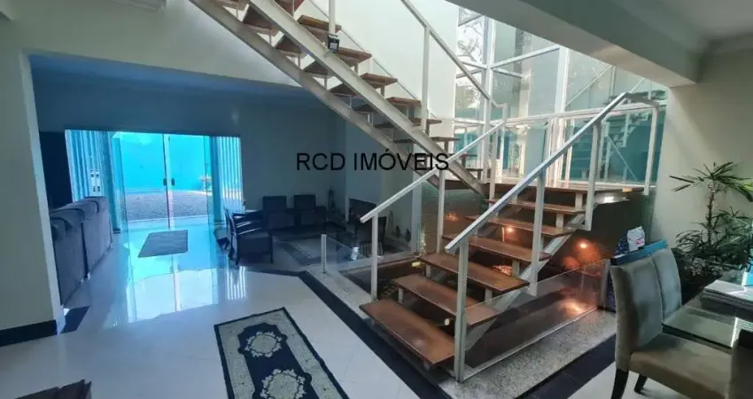 Casa  parque dos príncipes - 4 quartos, 2 suítes, 3 salas, 6 banheiros, 6 vagas
