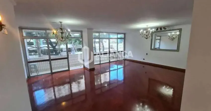 3 dormitórios, 2 suítes, sacada, 5 banheiros, 2 vagas de garagem demarcadas - gonzaga - santos/sp