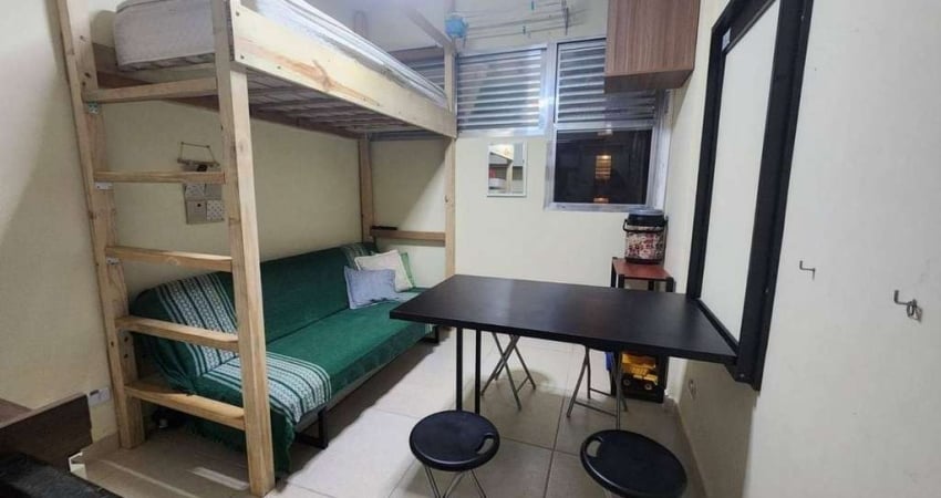 Kitnet mobiliada à venda no bairro do Itararé em São Vicente