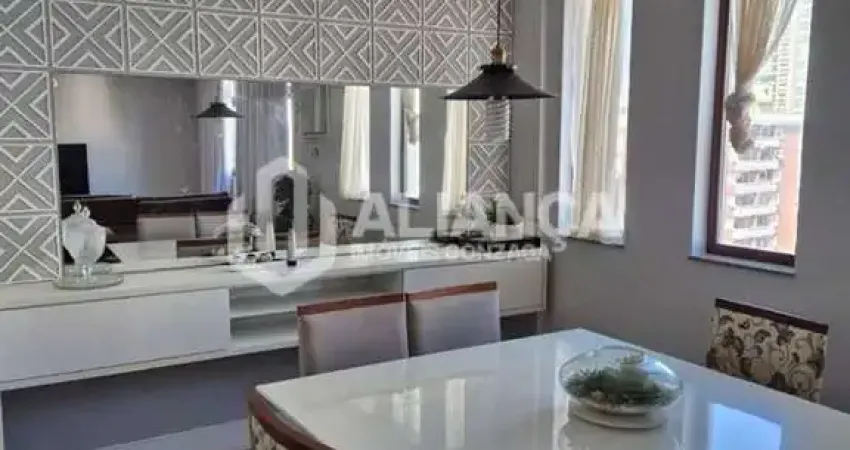 Apartamento de 4 Dormitórios com 5 Banheiros Vista Livre
