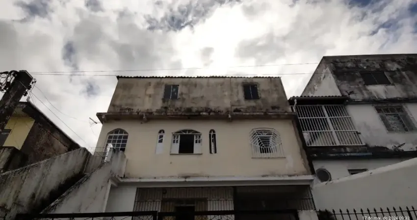Casa com 3 quartos à venda na Rua Uruguai, 3, Paripe, Salvador