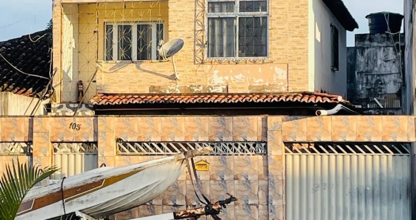 Casa comercial com 2 salas para alugar na Rua da Independência, 105, Paripe, Salvador