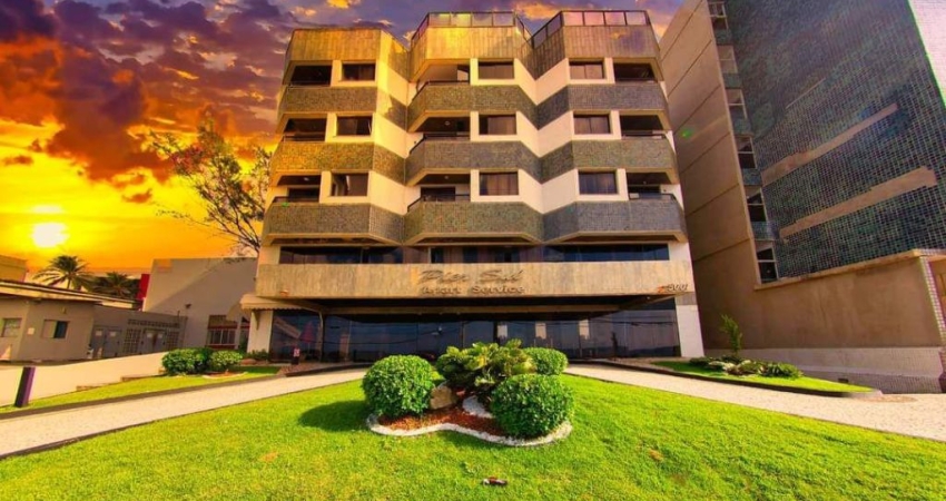 Alugo temporada quarto e sala por 3 meses