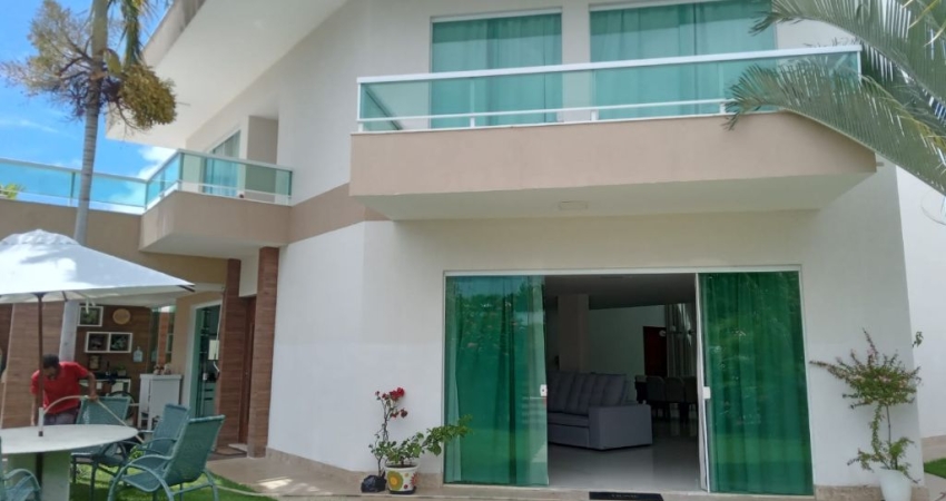 Casa duplex 5 suítes no melhor condomínio de Guarajuba