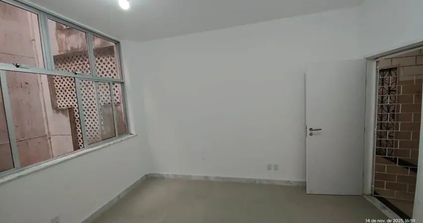 Kitnet / Stúdio à venda na Rua Carlos Gomes, 6, Dois de Julho, Salvador