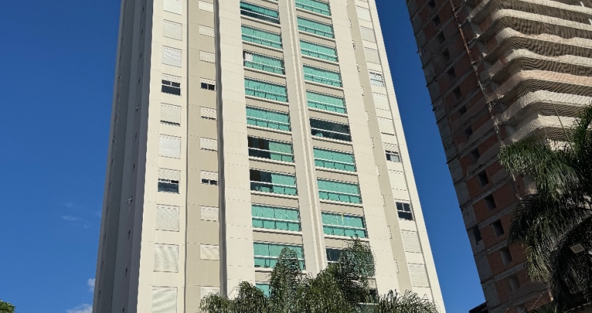 VENDE-SE APARTAMENTO ALTO PADRÃO  AV. GUEDNER-ZONA 8