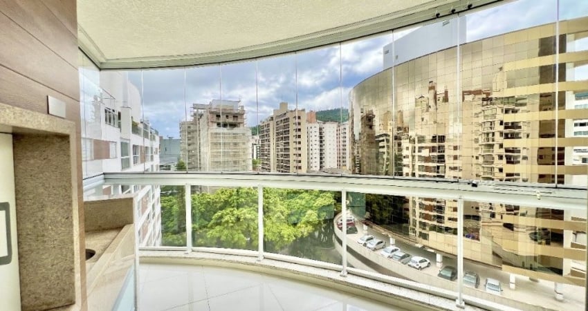 Apartamento a venda Av. Trompowsky  com 3 quartos sendo 1 suíte no Centro