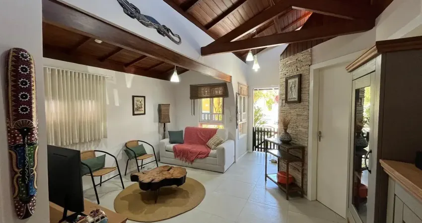 Casa em florianopolis ( ponta das canas) com 2 dormitorios 1 suite