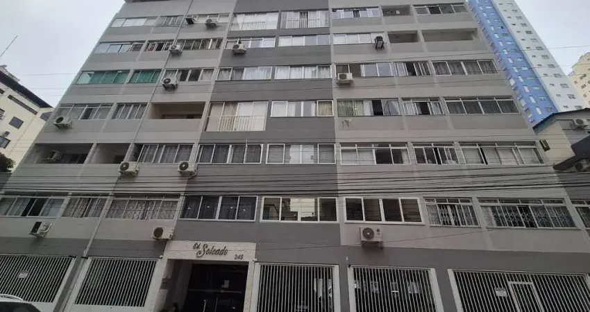 Apartamento Mobiliado com Terraço para Locação Anual no Coração de Balneário Camboriú! &amp;#9728;&amp;#65039;