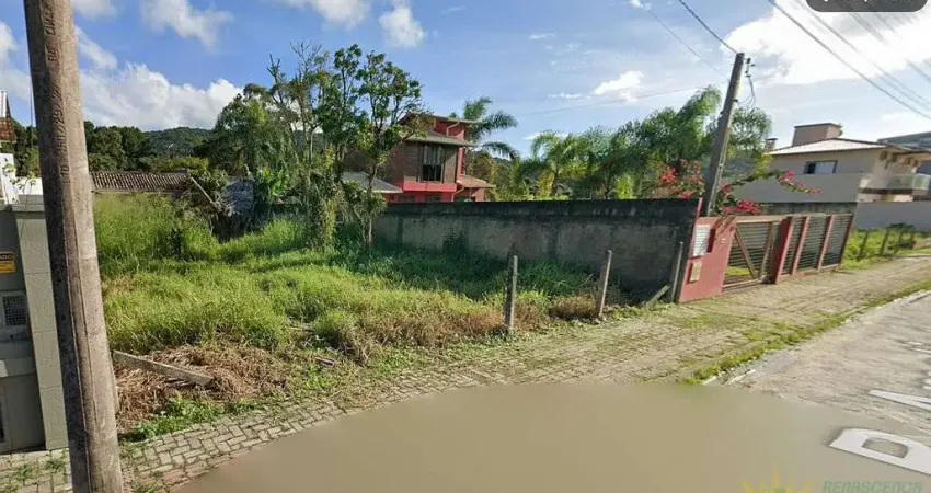 🏝️ Seu Santuário em Mariscal: Oportunidade Única!