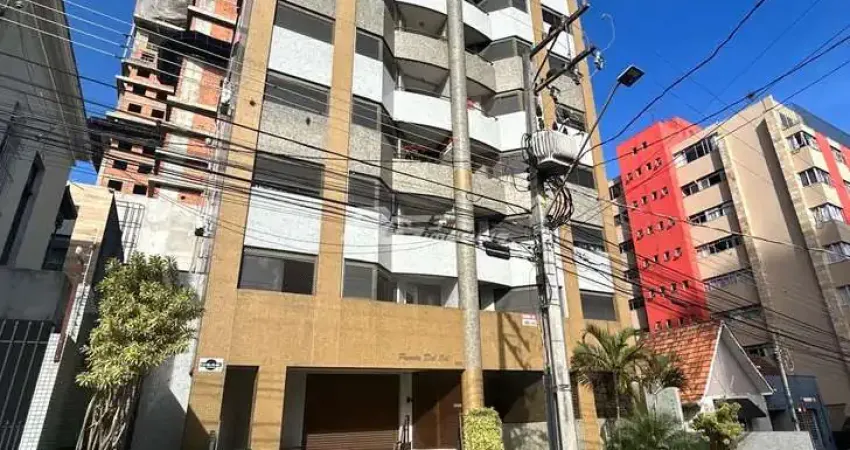 Apartamento semi mobiliado no Edifício Residencial Puerta Del Sol