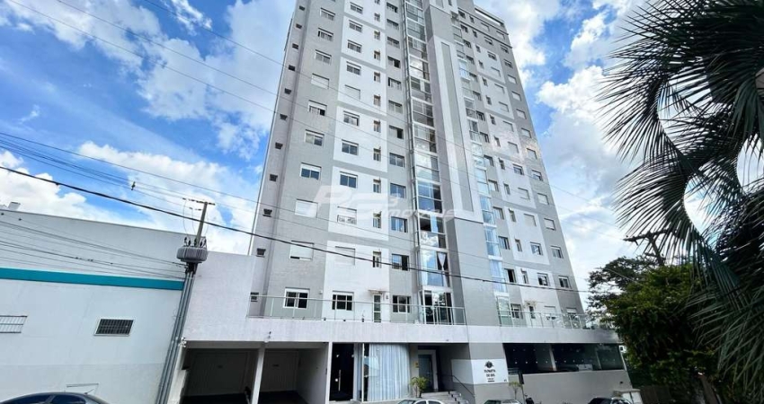 Apartamento semimobiliado à venda - Centro