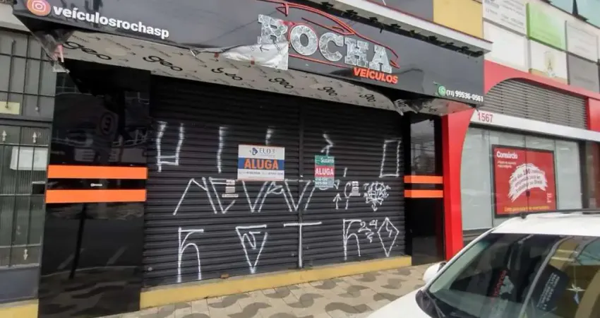 Salão Comercial para Locação em Suzano, Centro, 2 banheiros