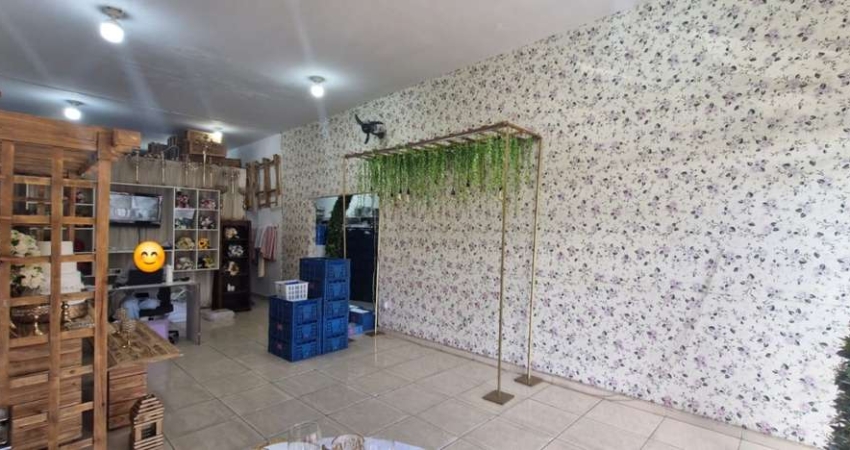 Salão Comercial para Venda em Suzano, Boa Vista, 2 banheiros