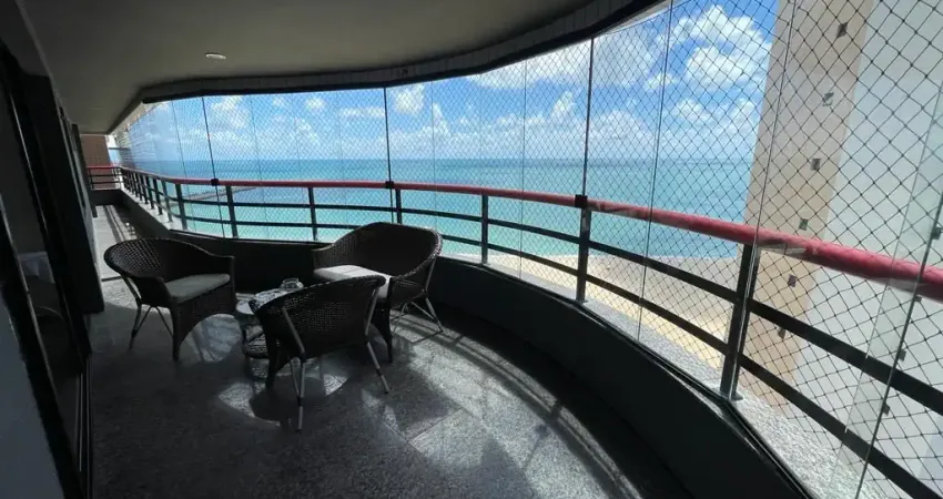 Apartamento amplo com 03 suítes e vista mar na praia de Iracema