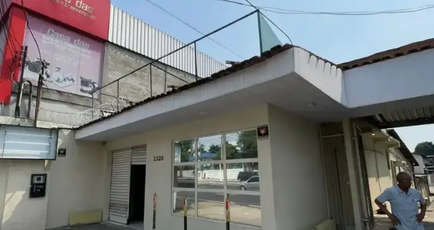 EXCELENTE PREDIO COM TERRENO 1600m NA AV. CONSTANTINO  NERY - 12 SALAS, 5 BANHEIROS, VAGAS PARA 40 CARROS - WHATSAPP 929 8144-1596