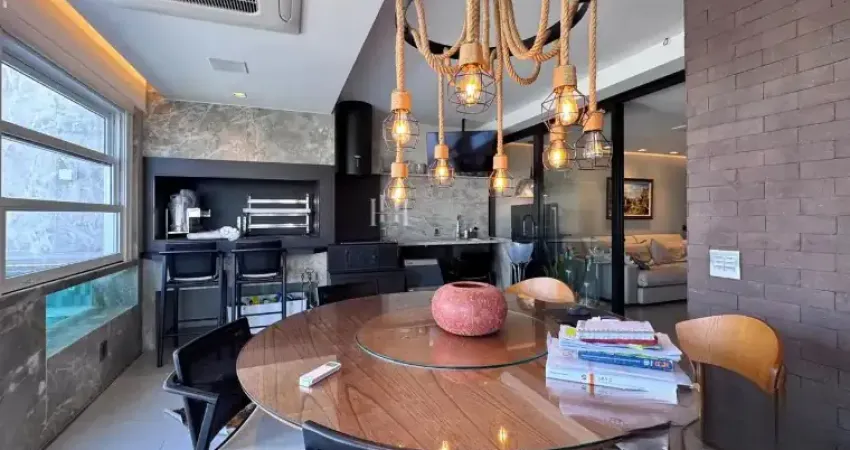 Cobertura mobiliada linear de 280m2 na península da barra da tijuca