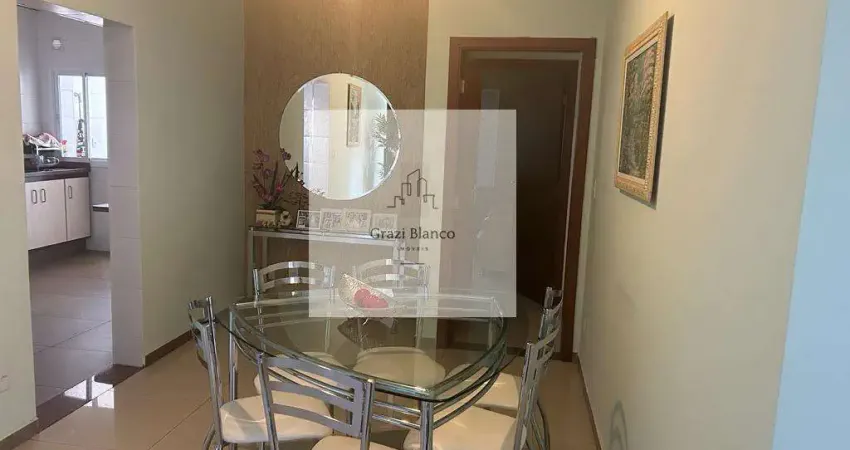 Apartamento no Edifício Leon dOro, com 3 dormitórios