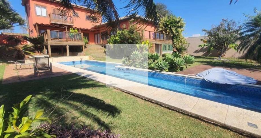 Casa de condomínio à venda, no Condominio Village Araçoiaba, com 3 suítes, piscina, área gourmet