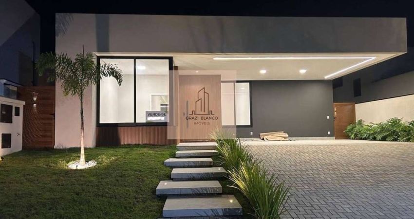 Casa de condomínio à venda, no Condomínio Alphaville Nova Esplanada 4, com 3 suítes, piscina aquecida!
