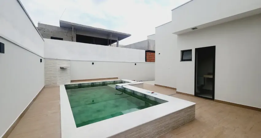 Linda casa com 3 dormitorios sendo 1 suite no condominio lagos d icarai em salto sp